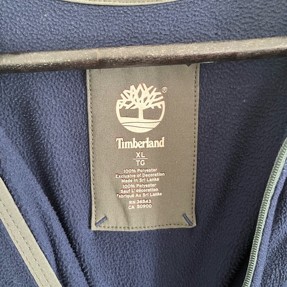 Preowned Mens XL Timberland quarter zip Navy with gray pocket patch. - Picture 3 of 6